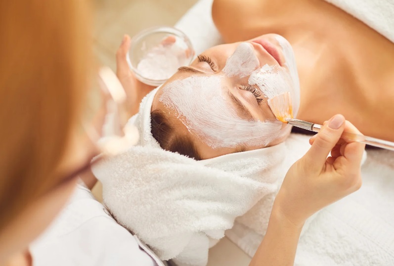 Best Facial Treatments near me Stirling
